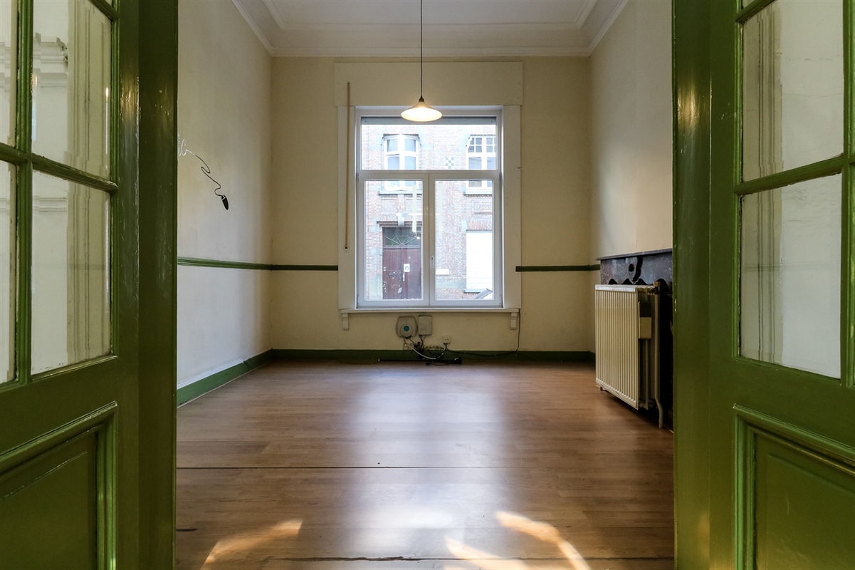 Featured image 4