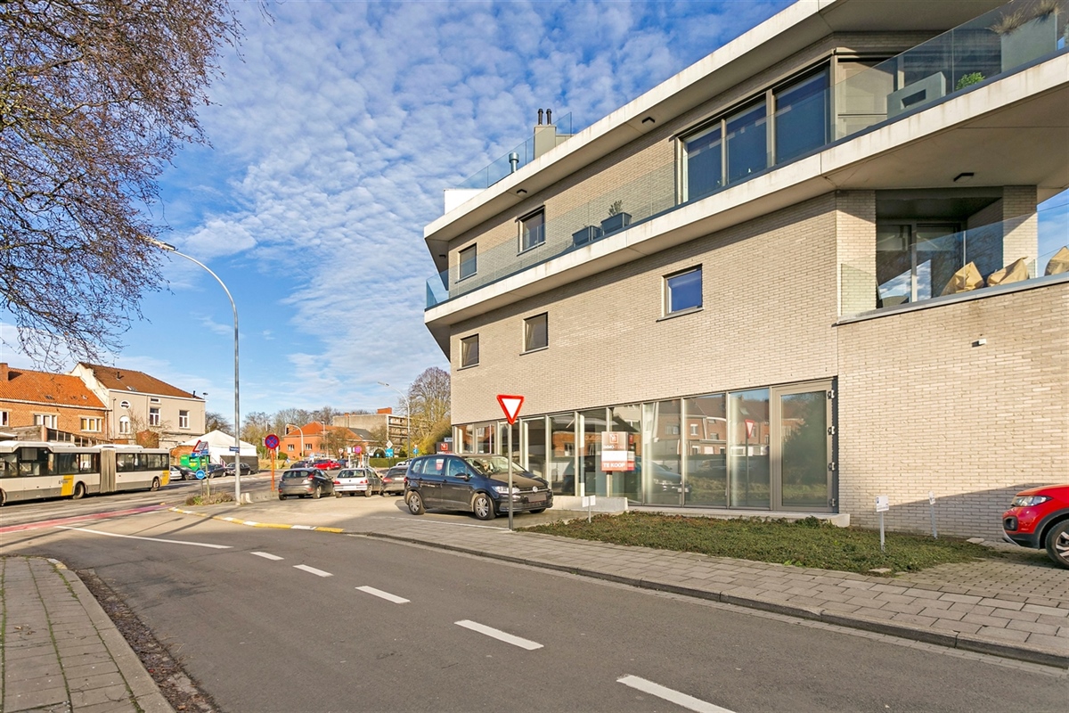 Featured image 3