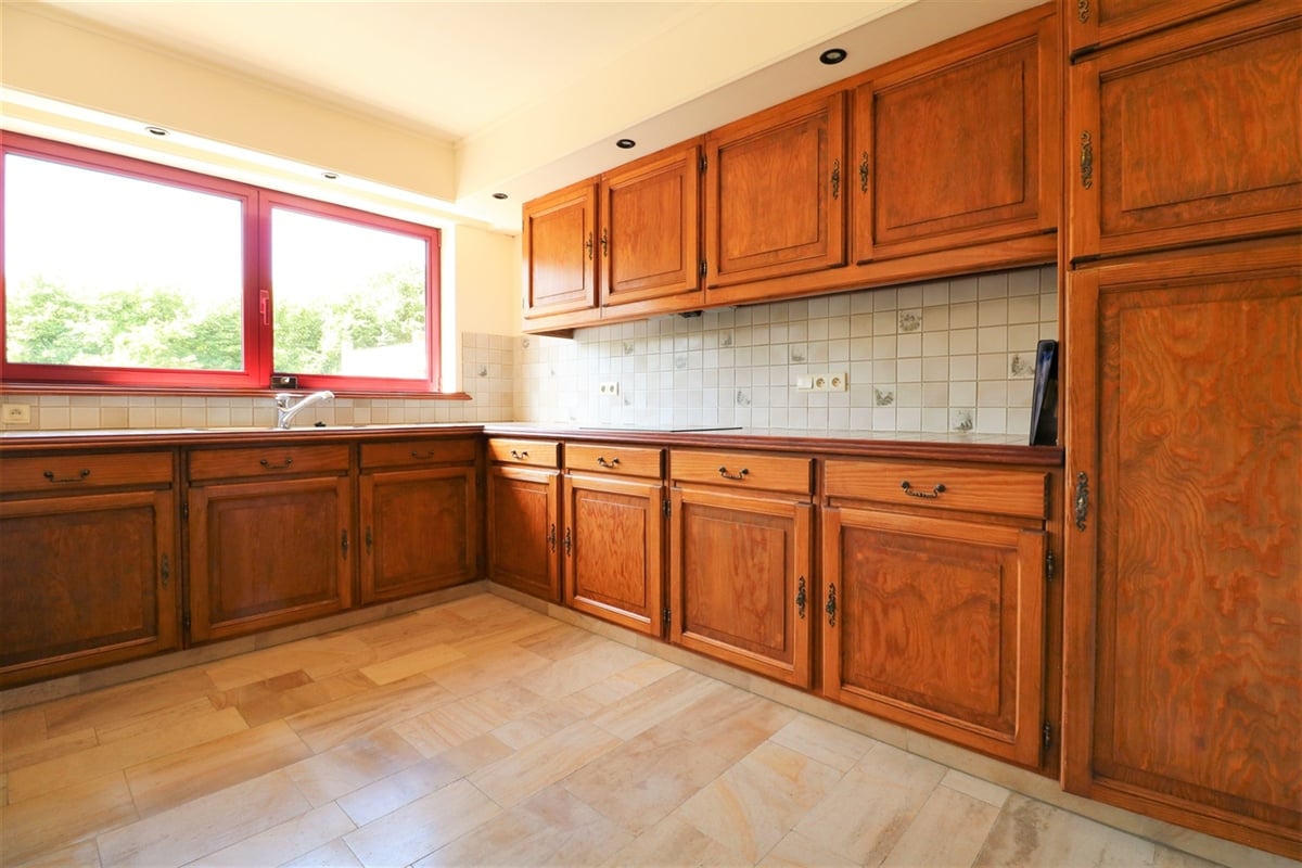 Featured image 3