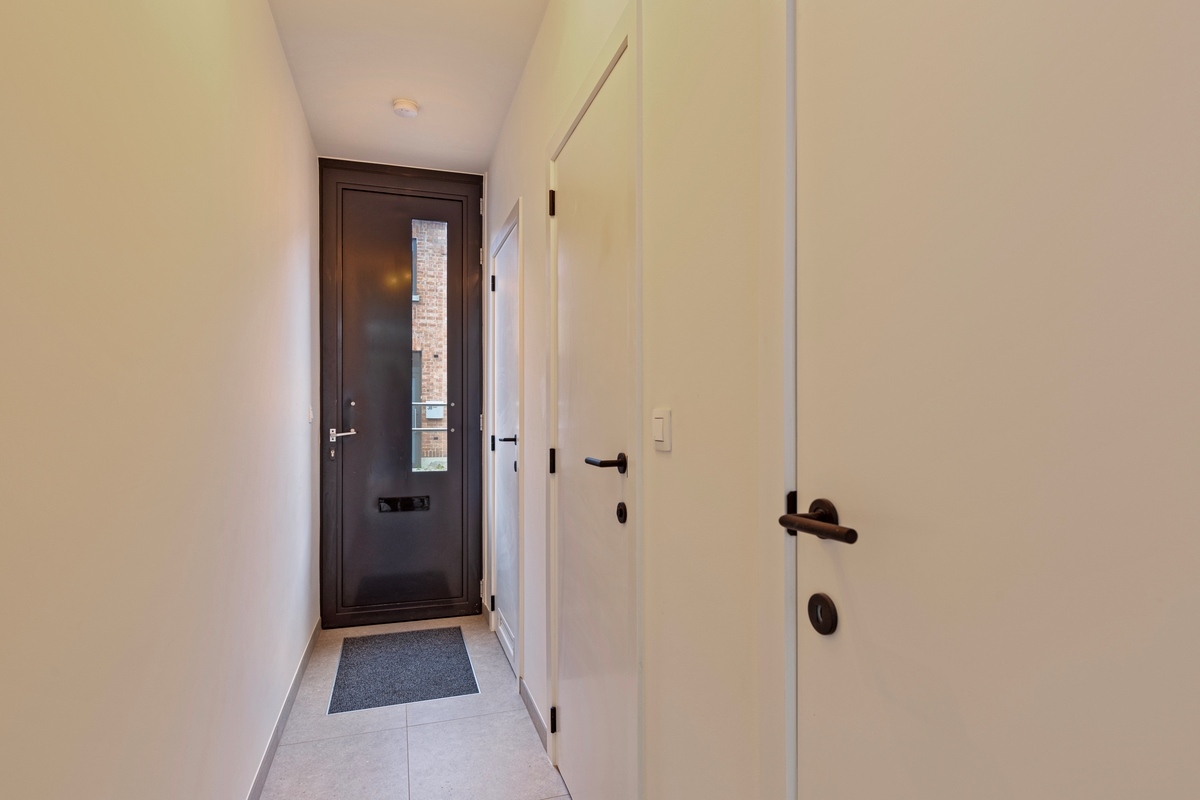 additional-127686-2 Featured image 4