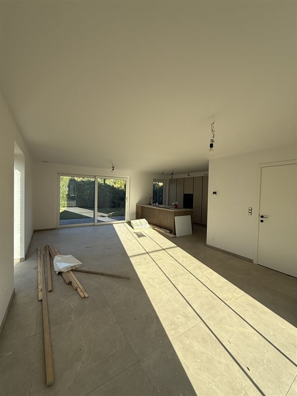 Featured image 3