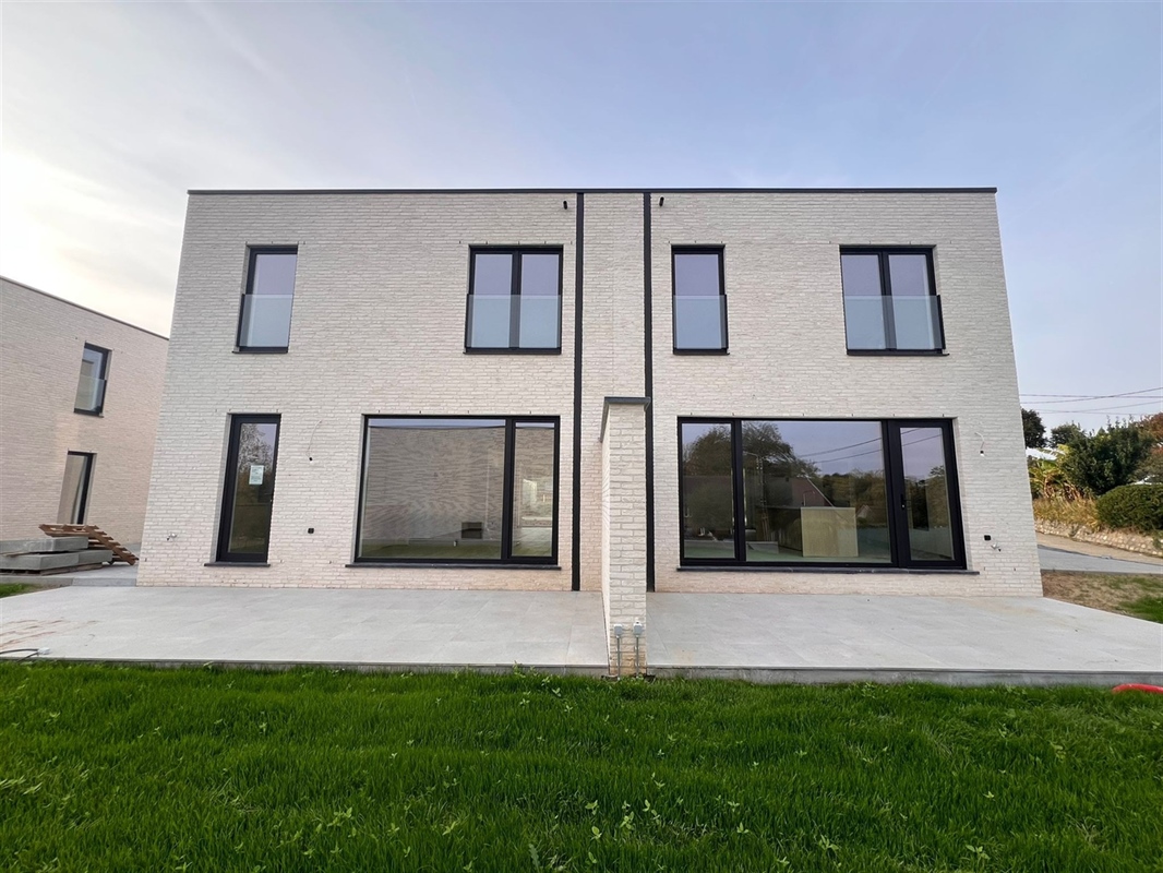 additional-131476-1 Featured image 3