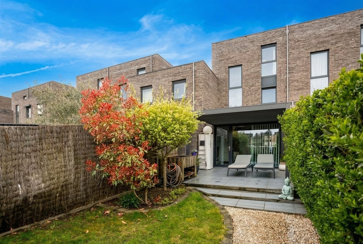 additional-134700-1 Featured image 3