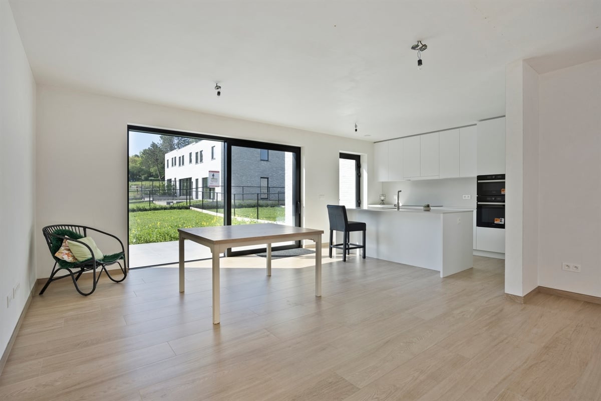 Featured image 3