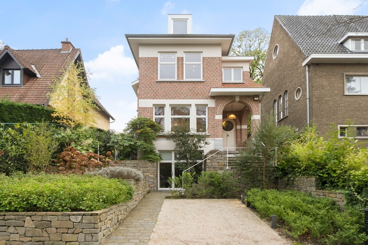 featured-145411